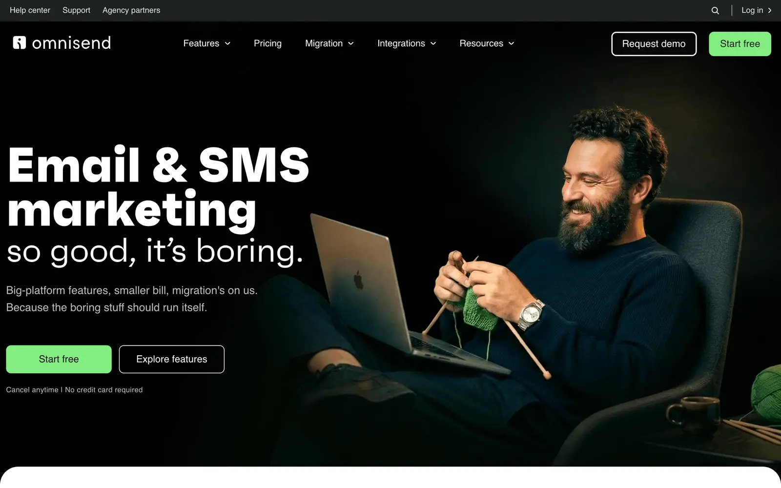 Screenshot of the Omnisend website